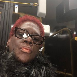 Meet your Posher, Renee